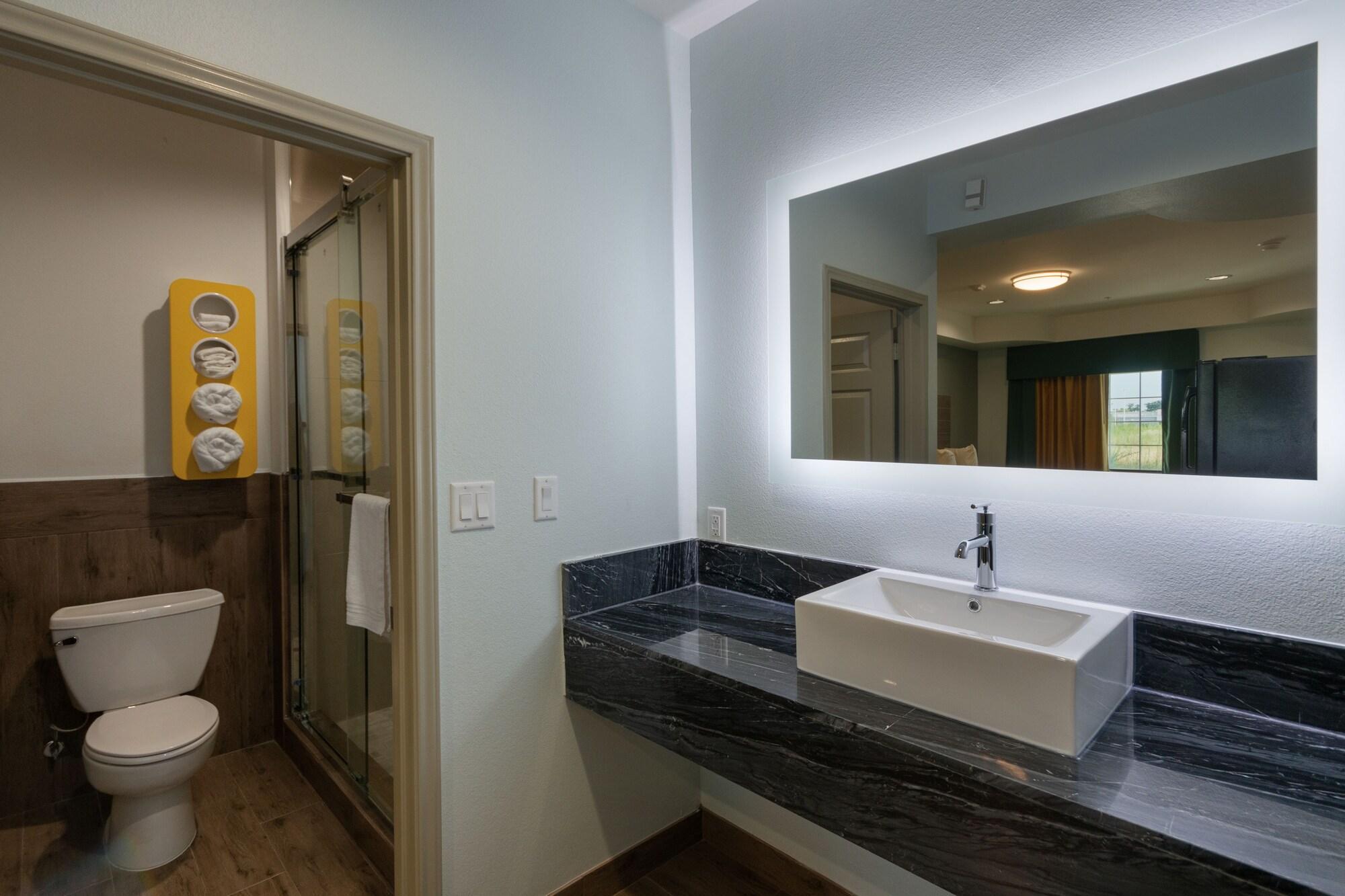 Baymont By Wyndham Kingwood Hotel Houston Exterior foto