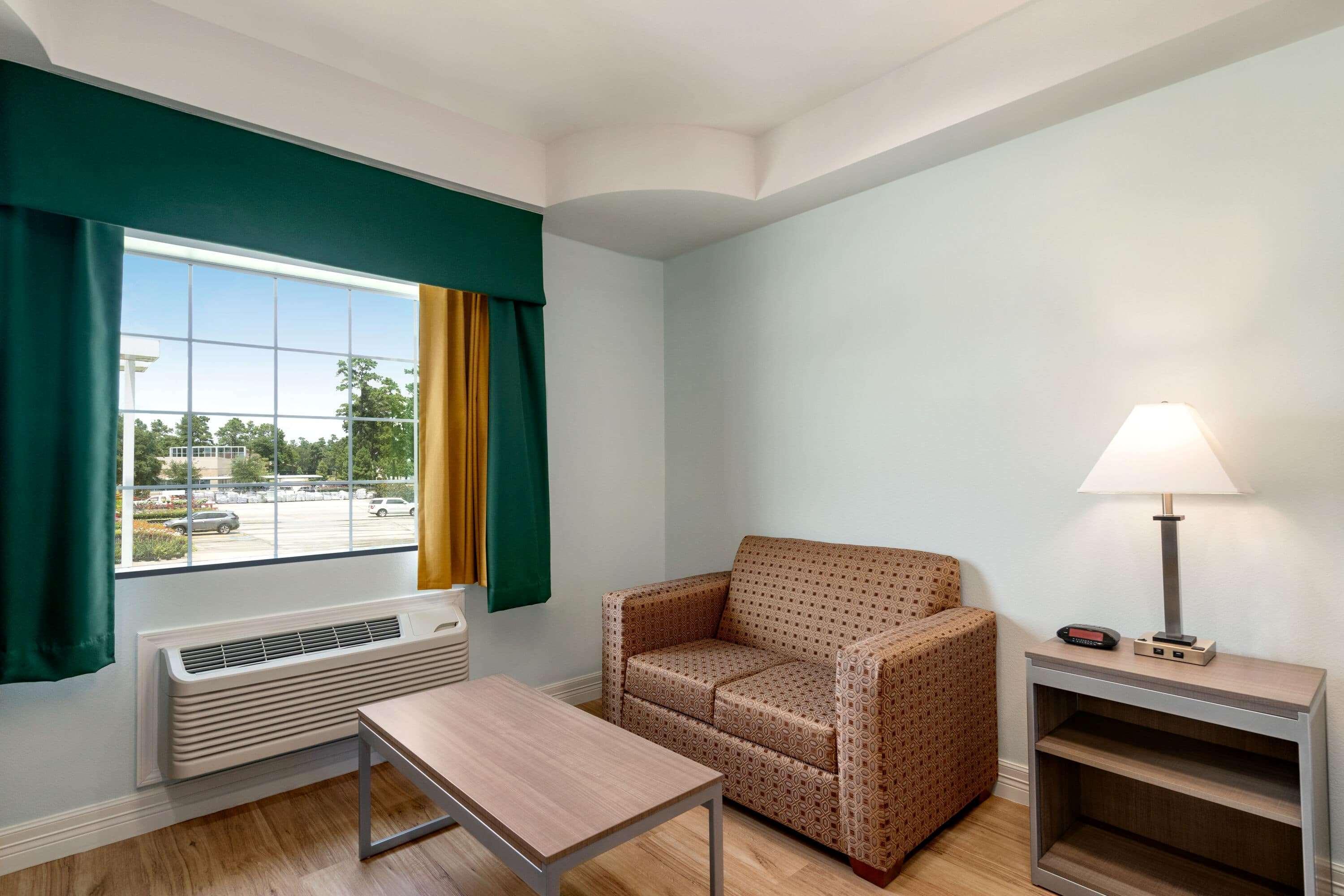 Baymont By Wyndham Kingwood Hotel Houston Exterior foto